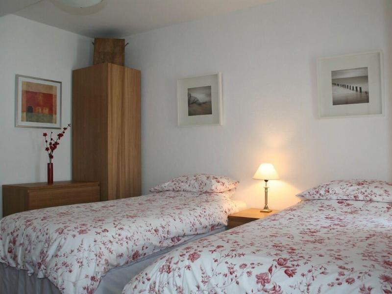 The Cross Keys Hotel, New Galloway - Oda