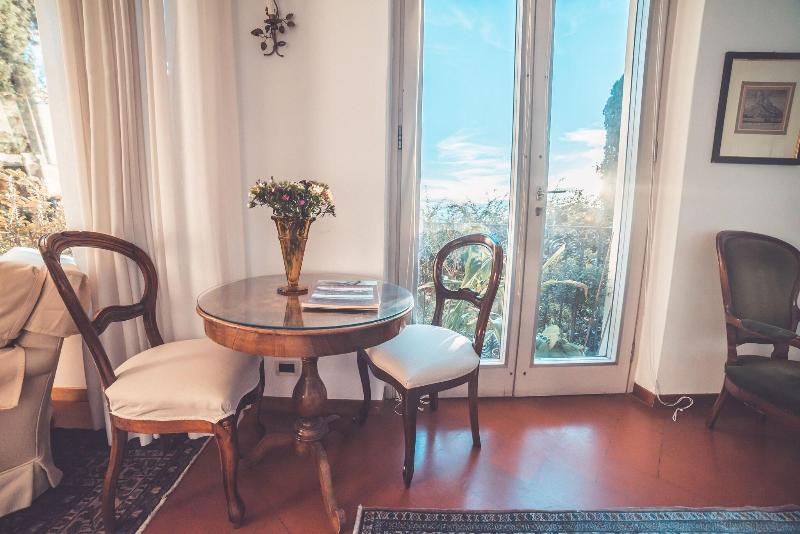 Villa Paradiso - Lobi