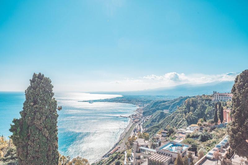Villa Paradiso - Genel
