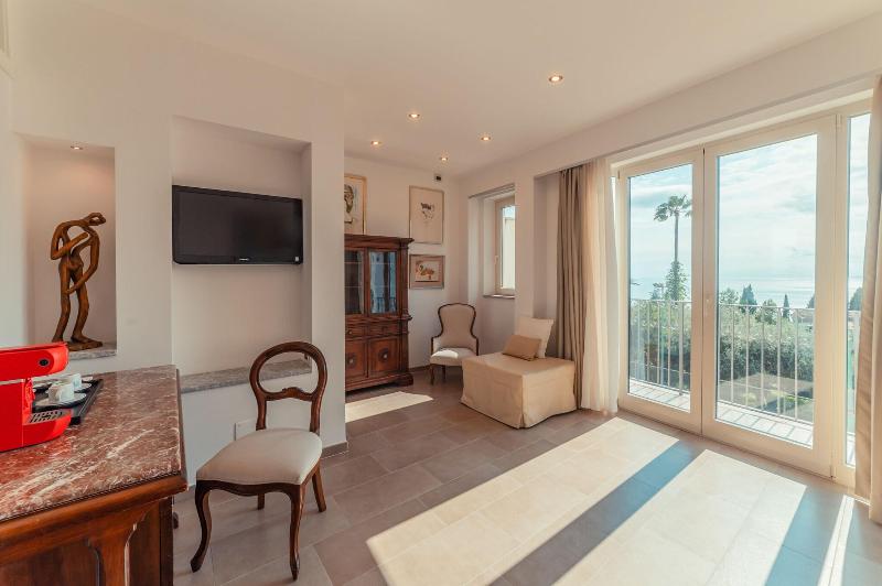 Villa Paradiso - Oda