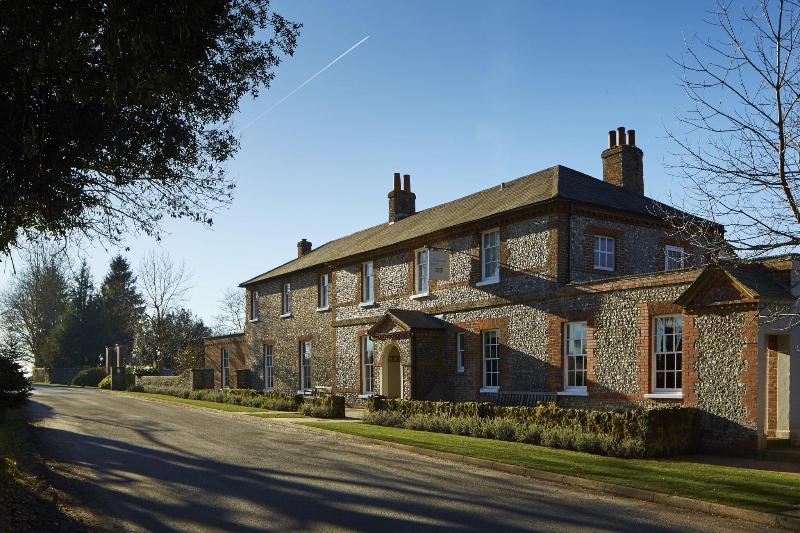 The Goodwood Park - Genel