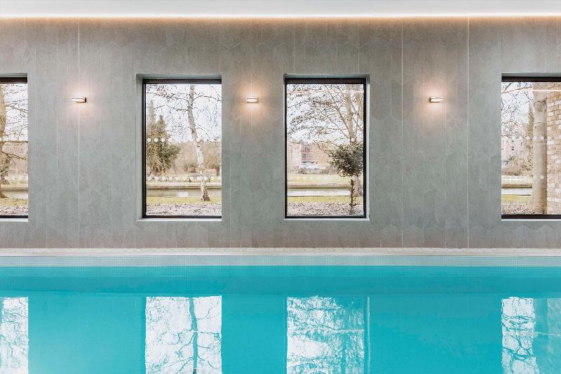Graduate by Hilton Cambridge - Genel