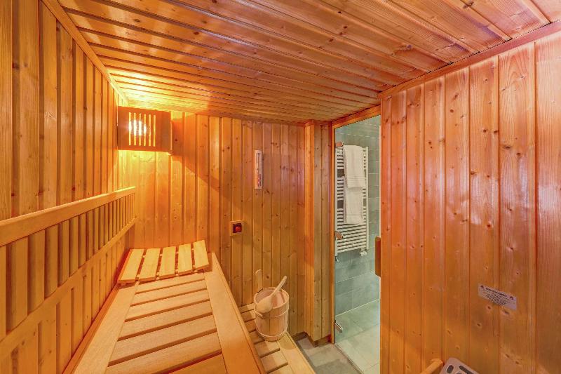 Hilton Garden Inn Stuttgart NeckarPark - Oda
