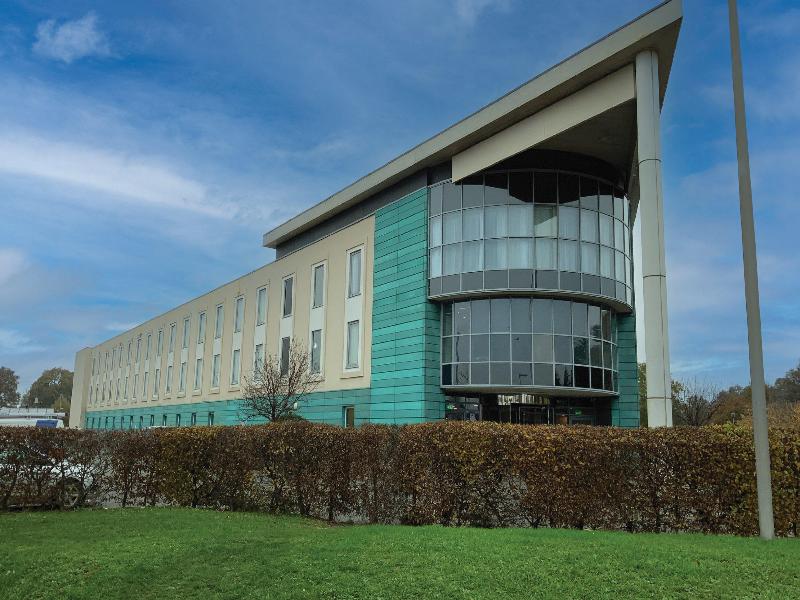 Holiday Inn London Luton North - Genel