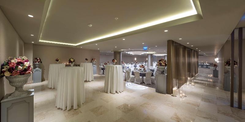 Mersin HiltonSA - Toplantı