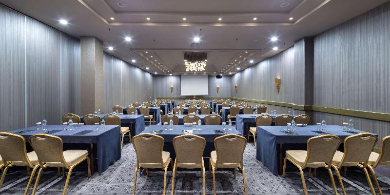Mersin HiltonSA - Toplantı