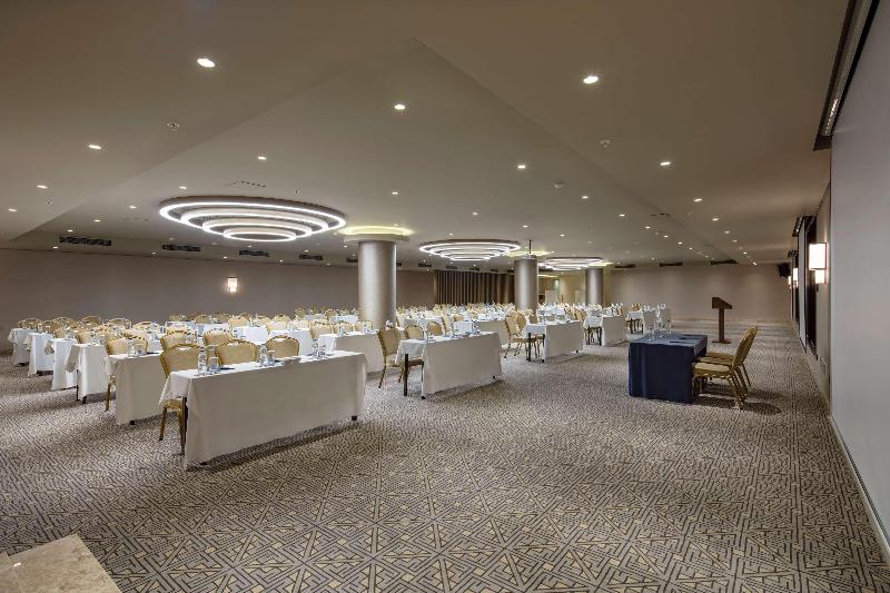 Mersin HiltonSA - Toplantı
