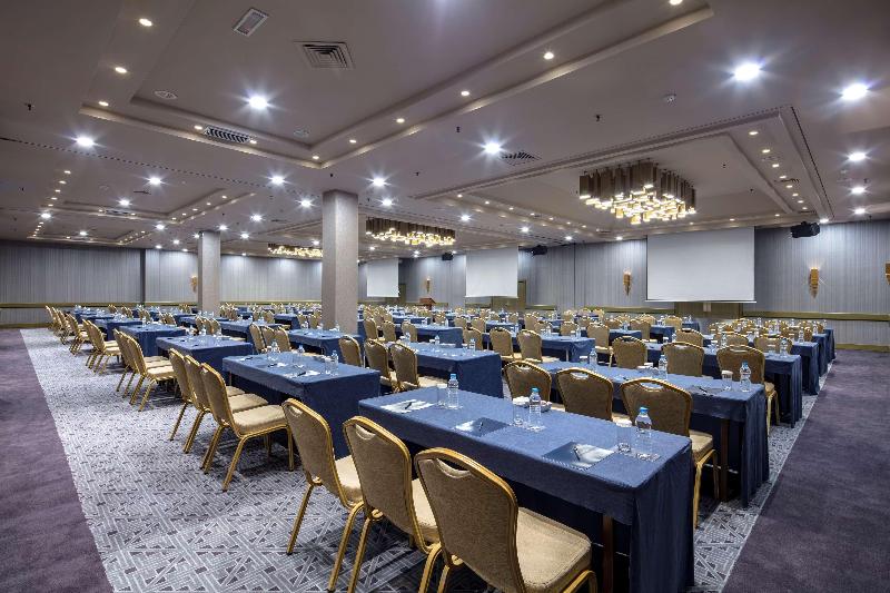 Mersin HiltonSA - Toplantı