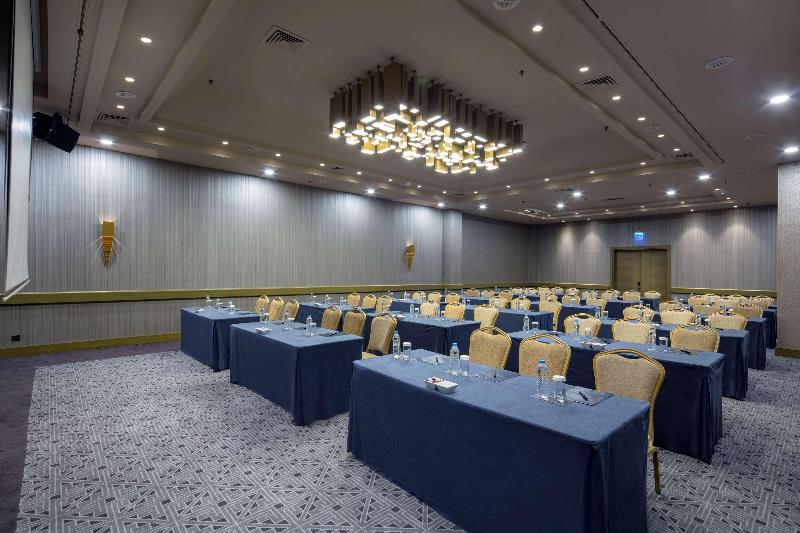 Mersin HiltonSA - Toplantı