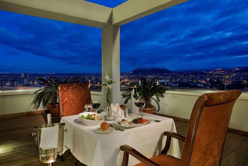 Wyndham Grand Kayseri - Restoran