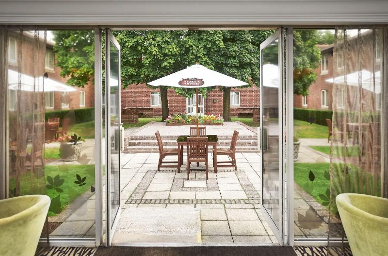 Doubletree by Hilton Newbury North - Lobi