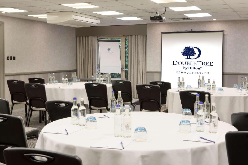 Doubletree by Hilton Newbury North - Genel