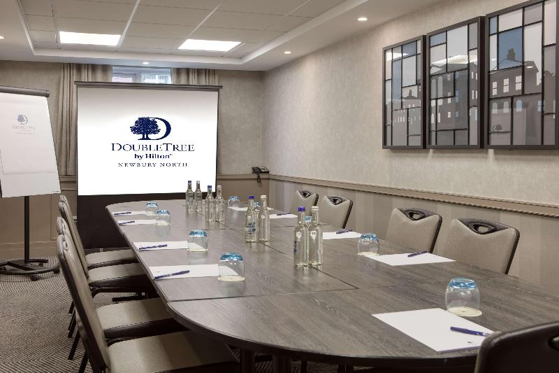 Doubletree by Hilton Newbury North - Genel