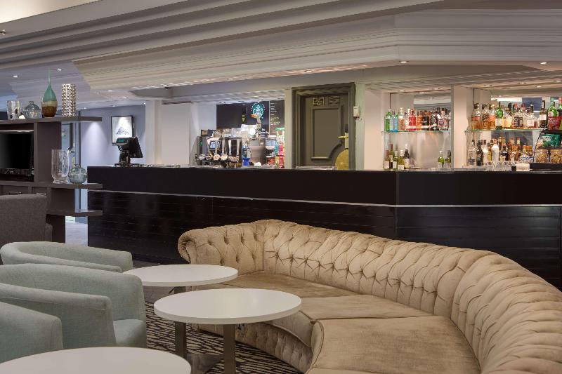 Doubletree by Hilton Newbury North - Genel