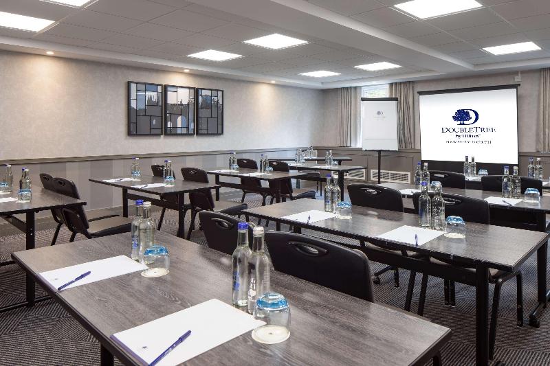 Doubletree by Hilton Newbury North - Genel