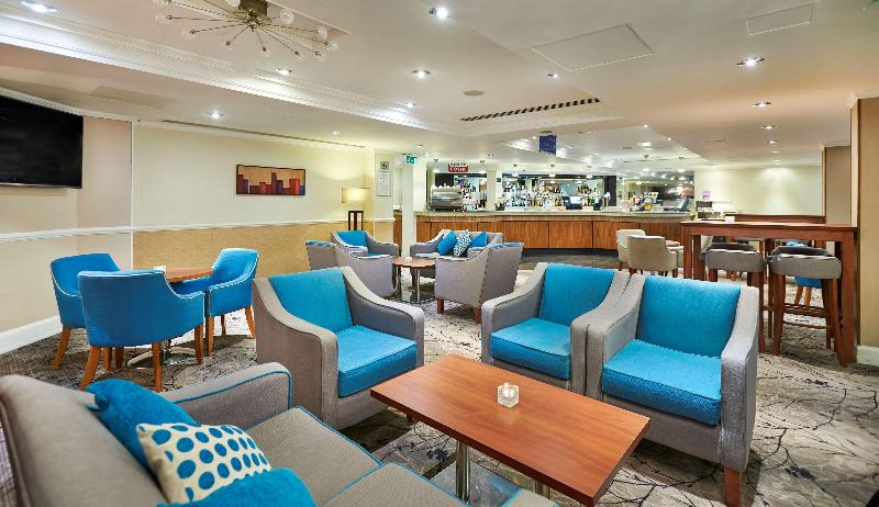 Hilton London Watford - Lobi