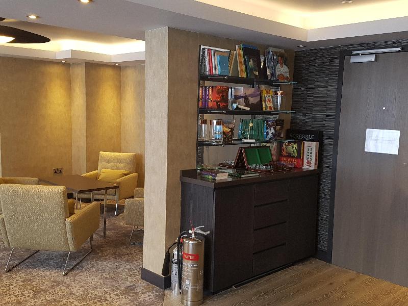Crowne Plaza Basingstoke - Lobi