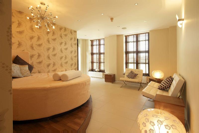 Hilton Puckrup Hall Hotel & Golf Course - Aktivite