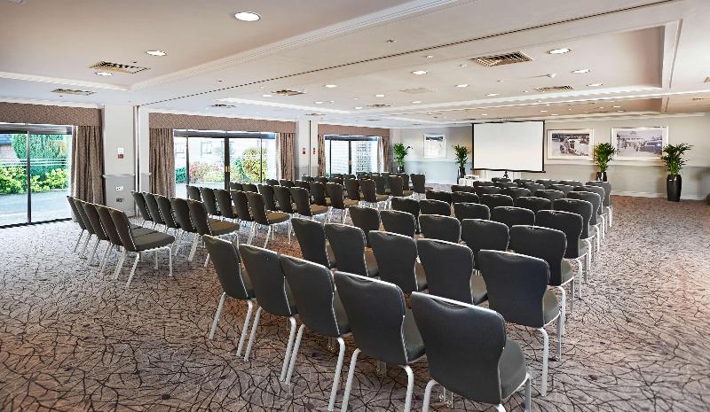 Hilton Cobham - Genel