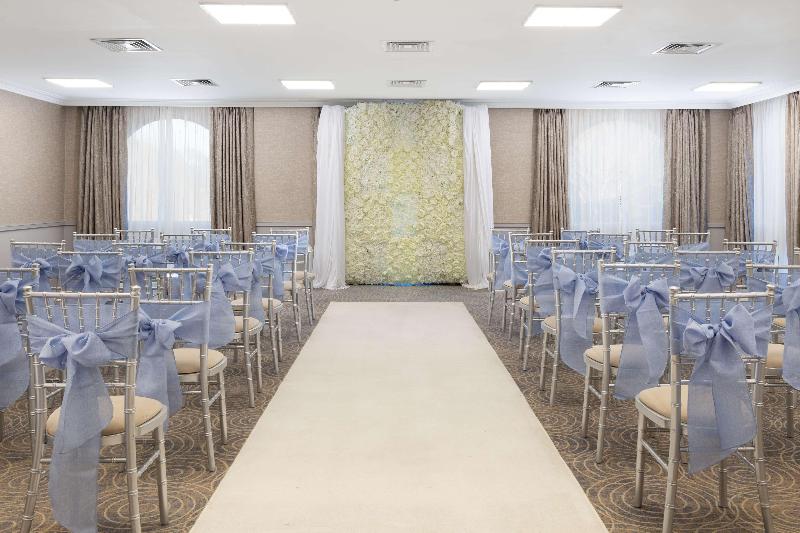 Hilton Cobham - Genel