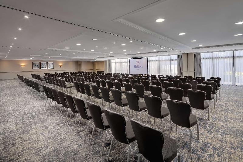 Hilton Cobham - Genel