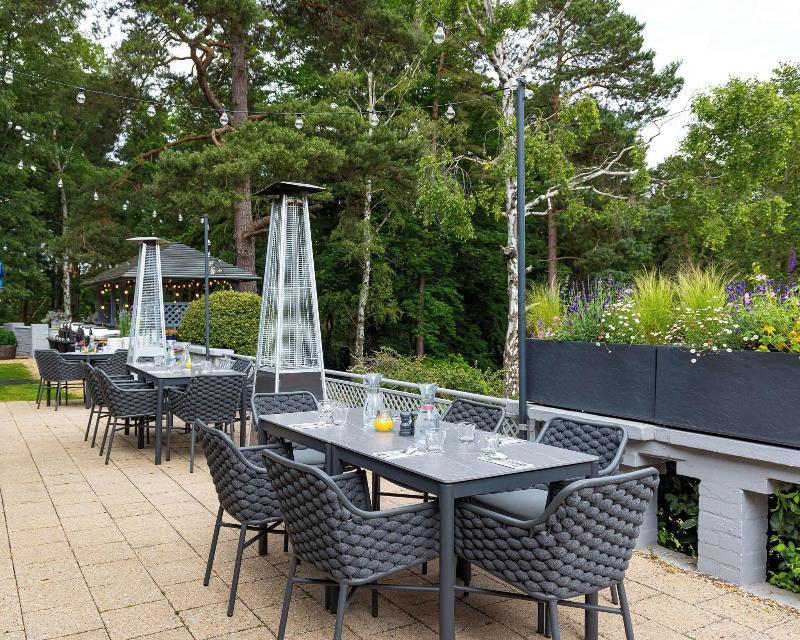 Hilton Cobham - Restoran