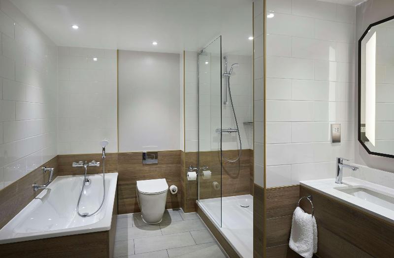 Hilton Cobham - Teras