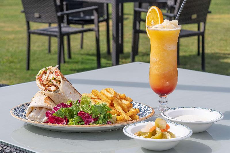 Radisson Blu Hotel & Resort, Al Ain - Restoran