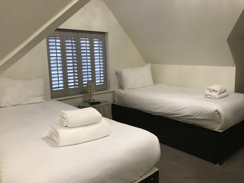 Forest Park Hotel - Oda