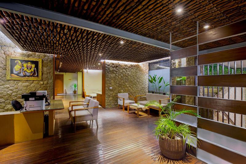 THE HAVEN Bali Seminyak - Lobi