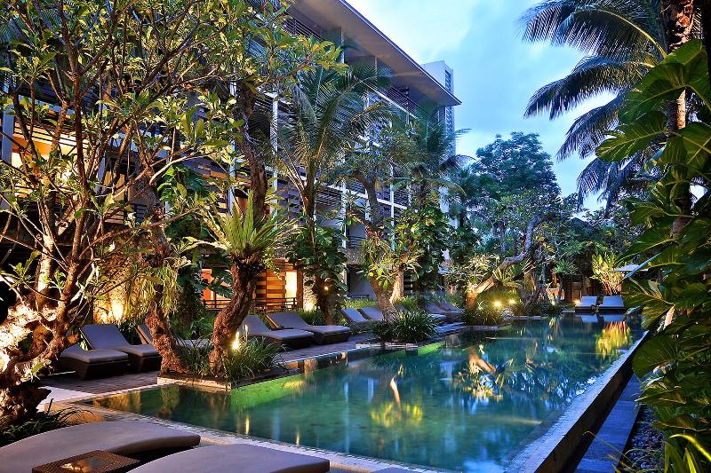 THE HAVEN Bali Seminyak - Havuz
