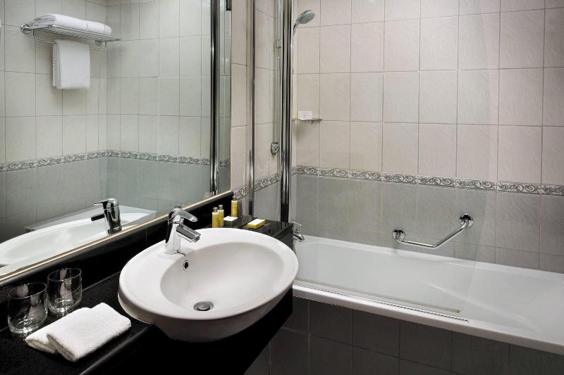 Dubai Marriott Harbour Hotel & Suites - Oda