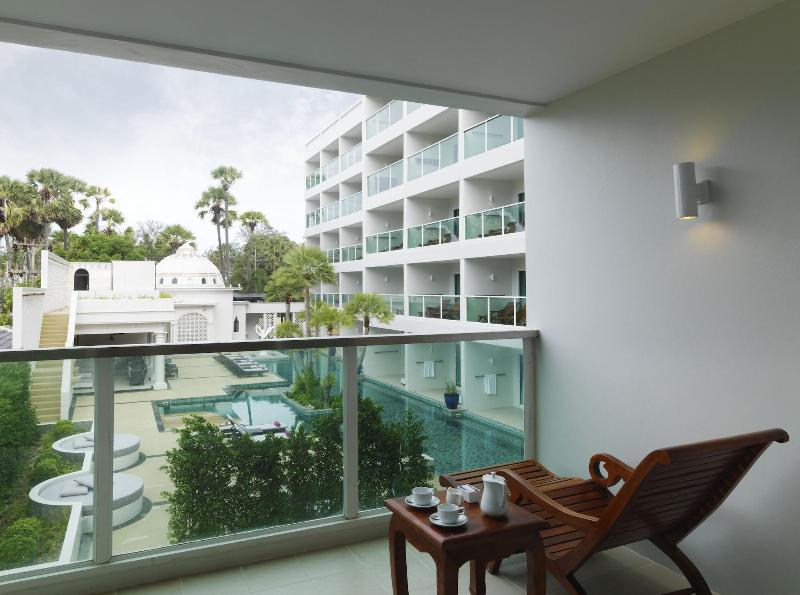 Chanalai Romantica Resort - Oda