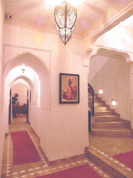 Riad Carina - Genel