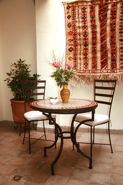 Riad Carina - Genel