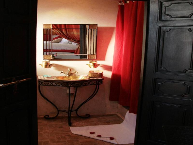 Riad Diana - Oda