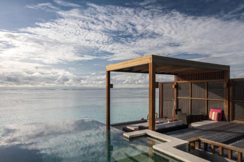 Four Seasons Resort Maldives at Kuda Huraa - Oda