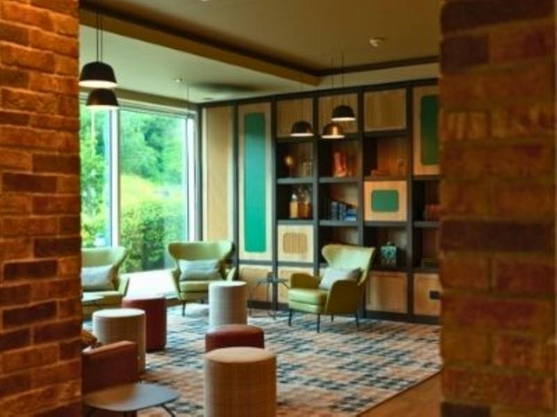 B&B HOTEL Warrington - Genel