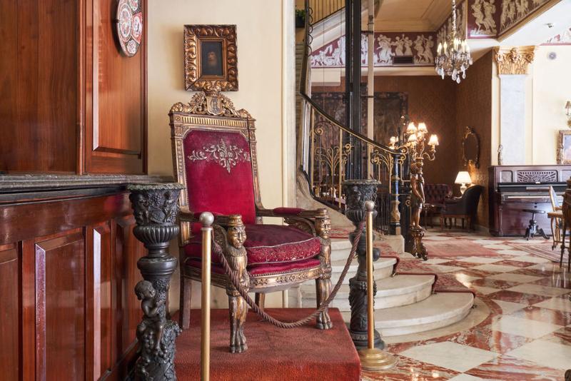 Le Metropole Luxury Heritage - Lobi
