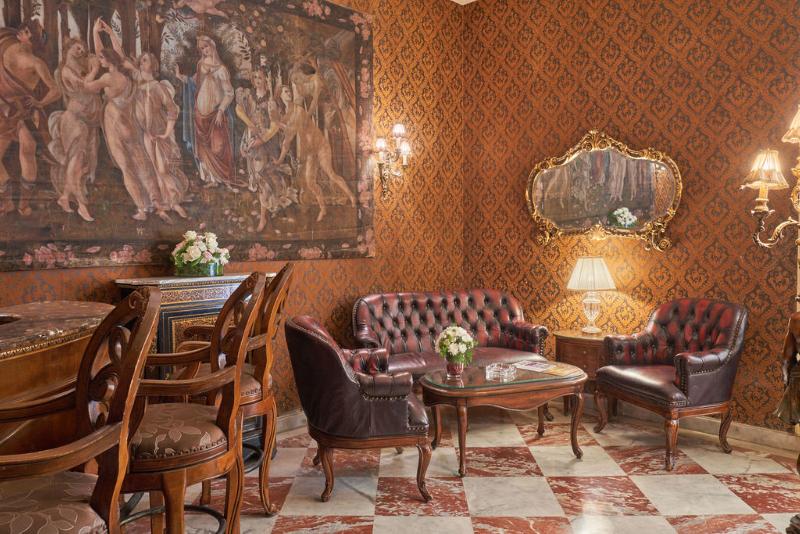 Le Metropole Luxury Heritage - Lobi