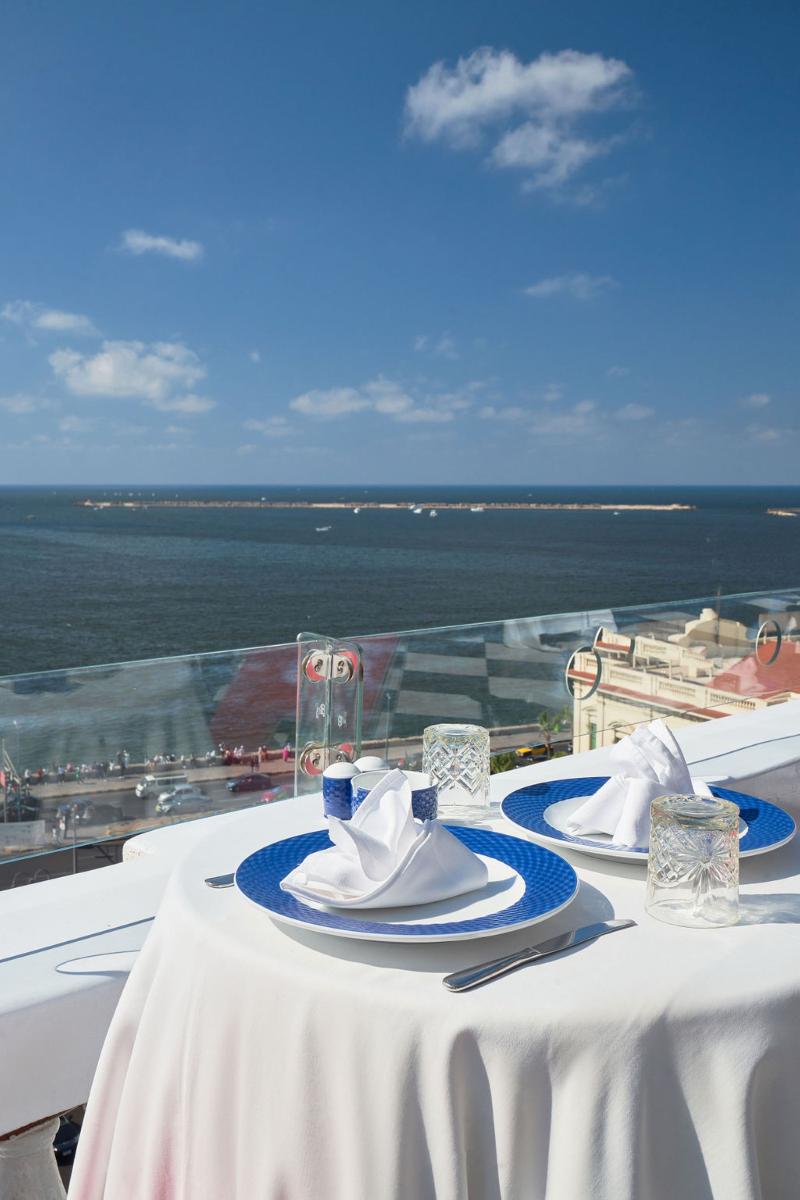 Le Metropole Luxury Heritage - Teras