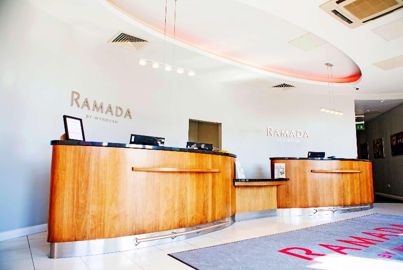 The Ramada by Wyndham Belfast - Lobi