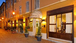 Phi Hotel Bologna