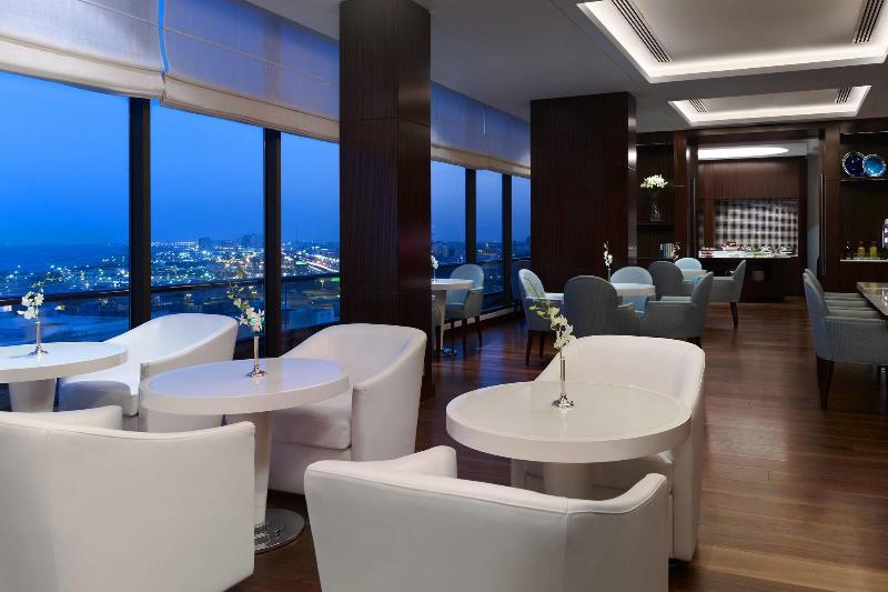 Le Meridien Al-Khobar - Lobi