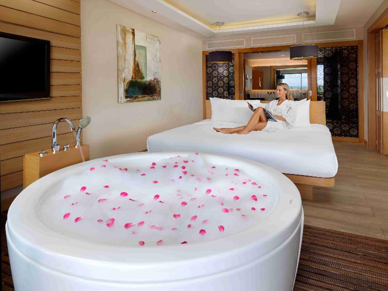 Novotel Phuket Kata Avista Resort & Spa - Oda