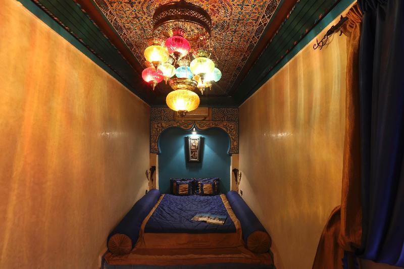 Riad Mille Et Une Nuits - Oda