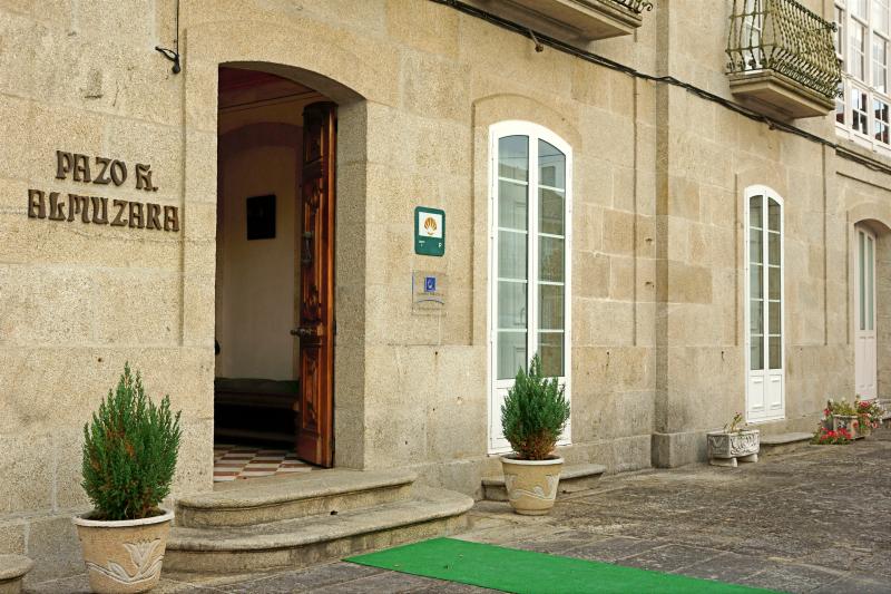 Pazo Almuzara - Genel
