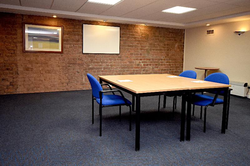 Holiday Inn Express Liverpool - Albert Dock - Toplantı