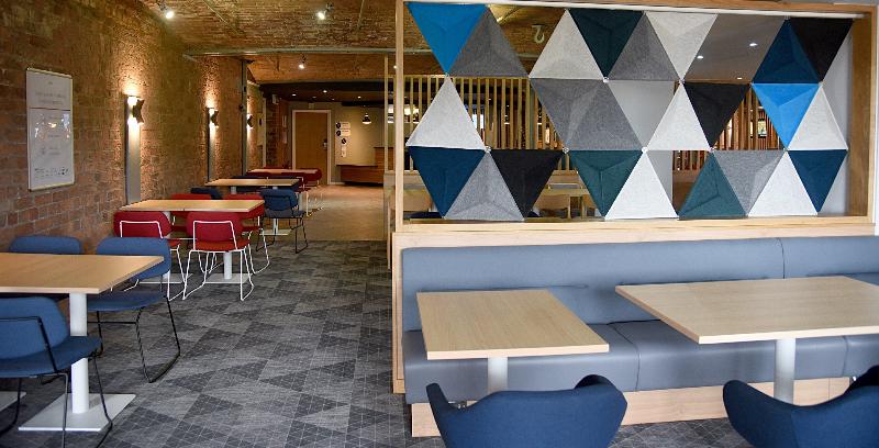 Holiday Inn Express Liverpool - Albert Dock - Restoran