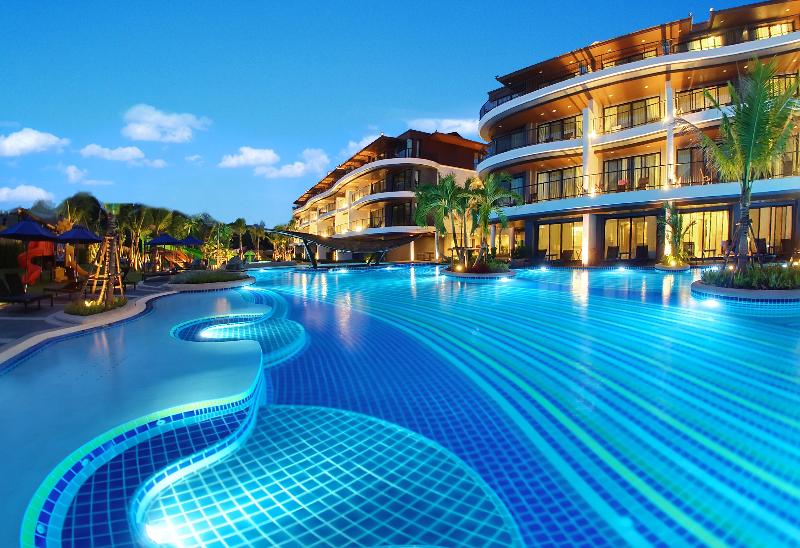 Holiday Ao Nang Beach Resort, Krabi - Havuz